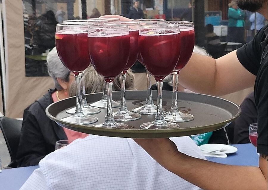 Cartagena: Guided Walking Tour with Tapas and Drinks - Calle Mayor and the Landmark Route That Makes Cartagena Feel Real