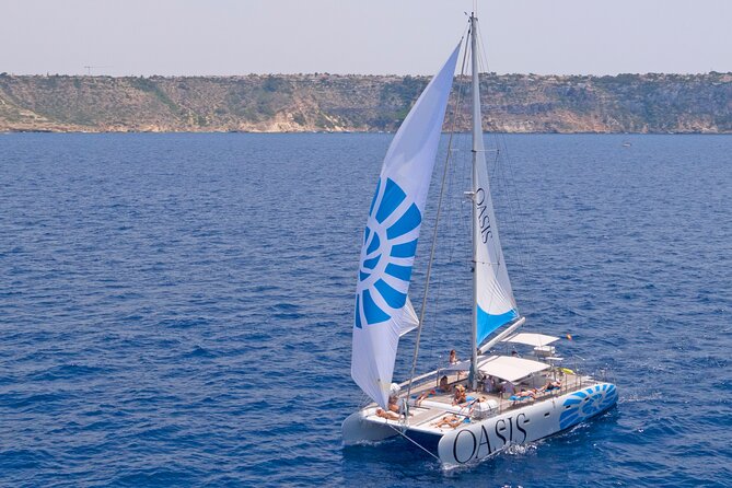 Catamaran sailing at sunset with tapas Palma de Mallorca - Should you book? My take