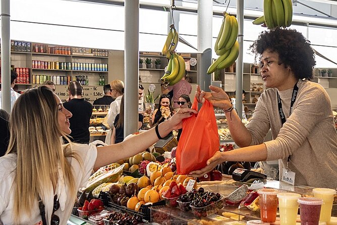 Chef Led Porto Market Tour and Portuguese Tapas Class with Wine - The Douro wine lunch: more than just a free glass