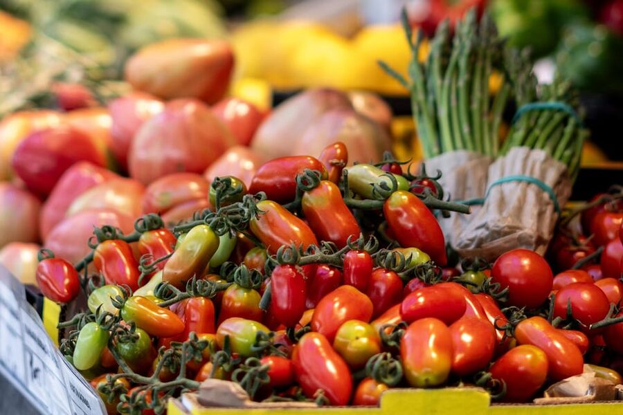 Chef Led Porto Market Tour & Portuguese Tapas Class + Wine - Key things to love about this Porto food class