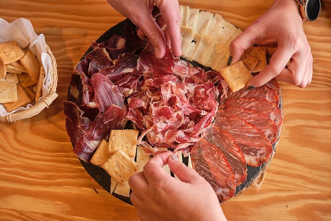 De Tapas in Malasaña: Evening Wine and Tapas Tour - Malasaña Food Stops: 11+ Tapas Across 4 Bars