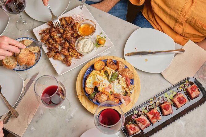 De Tapas in Malasaña: Evening Wine and Tapas Tour - What You’ll Actually Eat and Why the Portions Feel Right