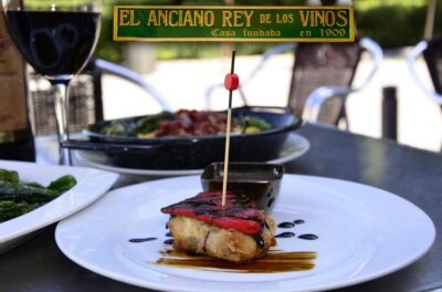 Discover the best "Wines and Tapas in Madrid". - El Anciano Rey de los Vinos: centenary wine and vermouth first