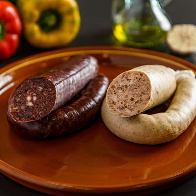 Eat Like a Local: Hidden Gràcia Catalan Tapas Tour Barcelona - Gràcia After Dark: Why This Tapas Route Feels Local