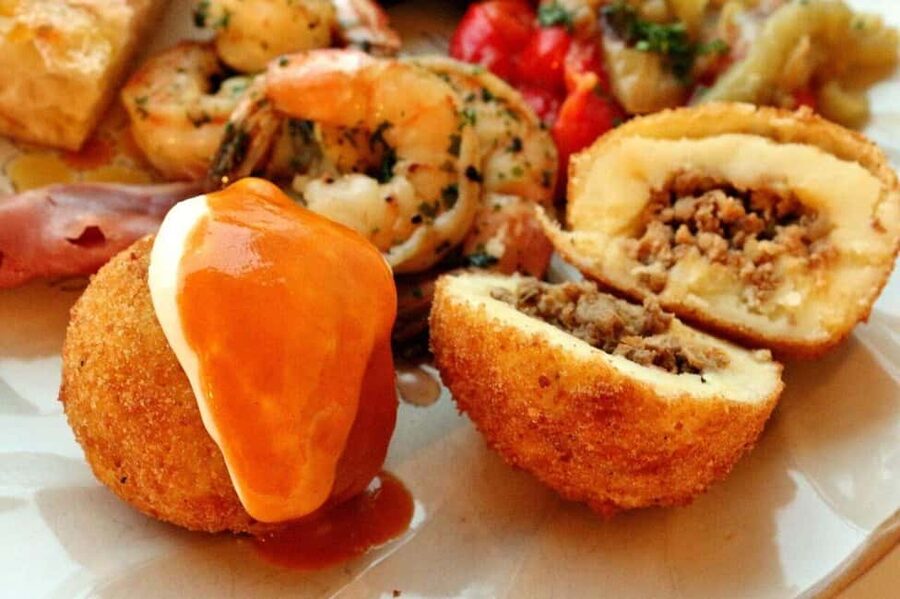 Eat Like a Local: Hidden Gràcia Catalan Tapas Tour Barcelona - Price and Value: Is $106 a Good Deal for 2.5 Hours?