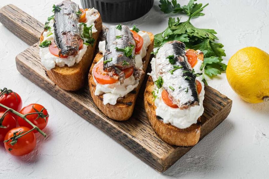 Eat Like a Local: Hidden Gràcia Catalan Tapas Tour Barcelona - Should You Book Eat Like a Local: Hidden Gràcia Catalan Tapas Tour Barcelona?