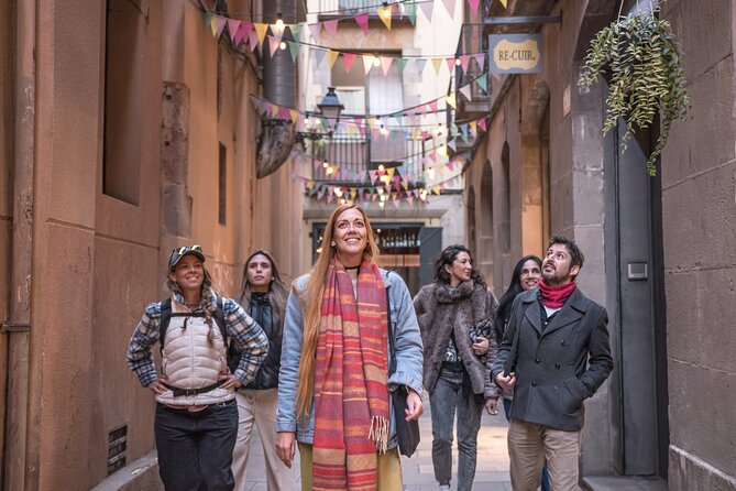 Eat Like a Local in Barcelona: Tapas, Wine & Tradition - Who should book this tapas walk
