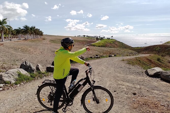 Electric Bike Panoramic South Coast Tour Optional Fishing Tapas - Maspalomas promenade and the dunes at Paseo Costa Canaria