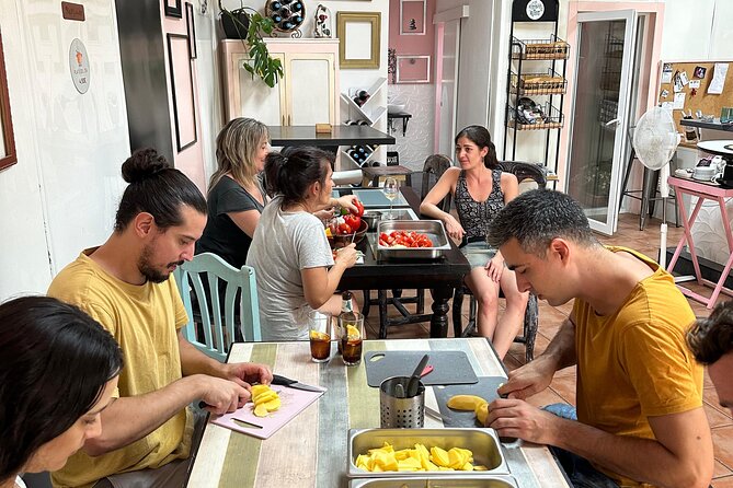Evening Spanish Tapas Cooking Class with Live Guitar Music - The Frederico-led English support (and what that means for you)