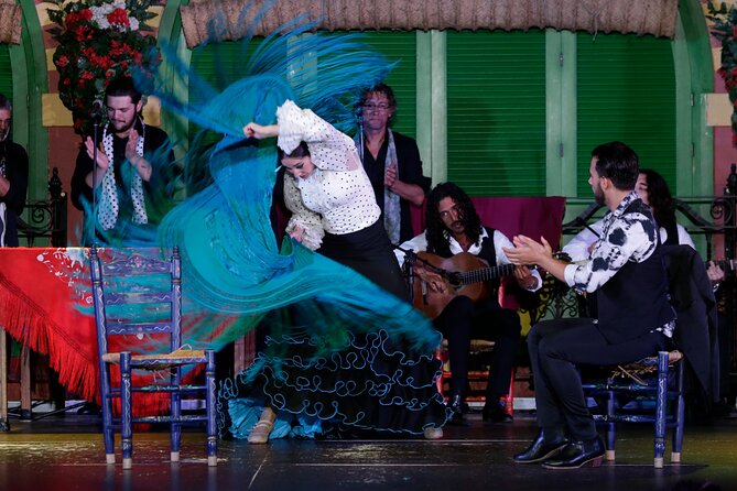 Flamenco Show and Dinner in Seville - El Palacio Andaluz: the setting for a full-on flamenco night