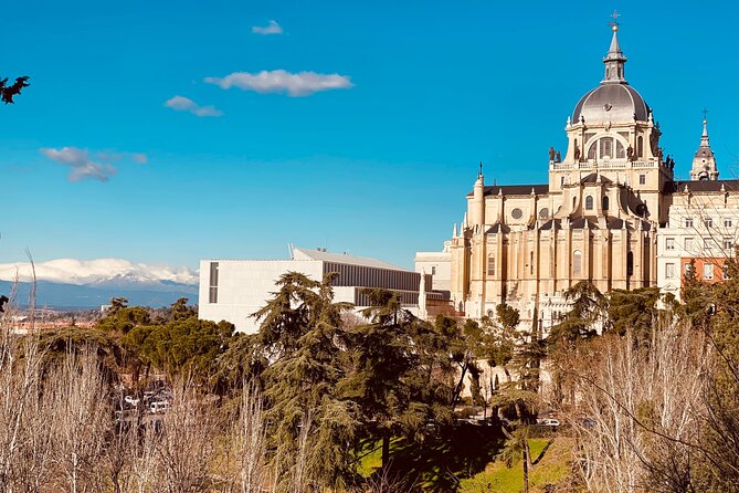 Flamenco show & tasting Tapas with panoramic views in Madrid - Tapas and wine with panoramic views: where the tour slows down