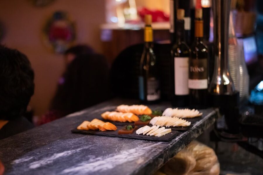 Food Tour: Portuguese wine & Tapas with Ginjinha Tasting - Stop-by-Stop: How the Evening Moves Through Lisbon