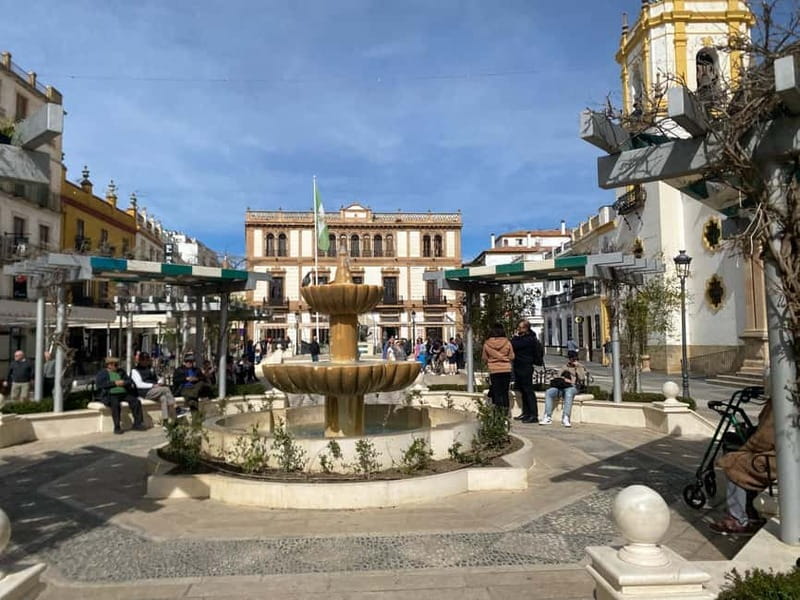 From Estepona: Ronda, private transport, cafe, bullring, tapas, drinks - The tapas stop: rabo del toro and up to two drinks
