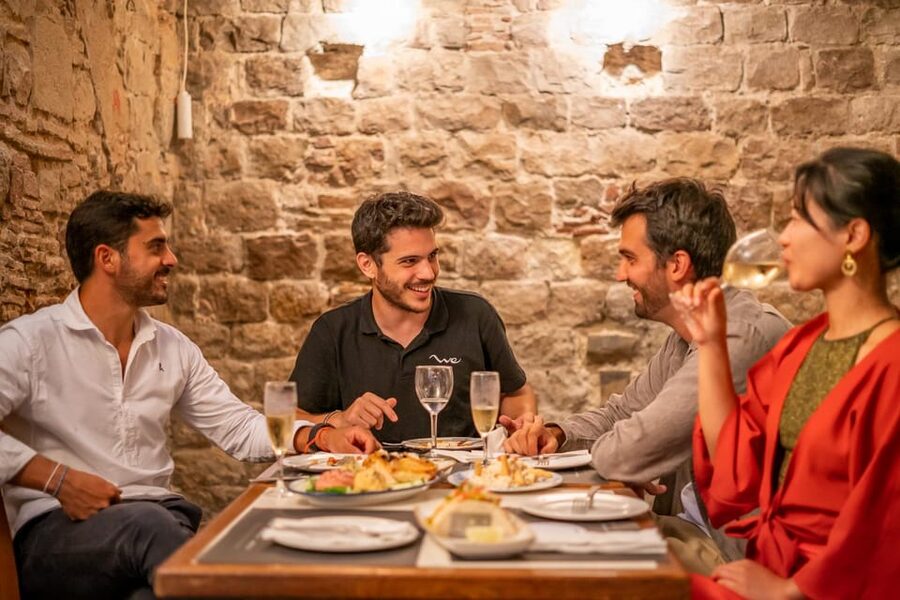 From Madrid: Traditional Villages, Winery Tour & Tapas Lunch - Chinchón’s Plaza Mayor: the quick start that sets the mood
