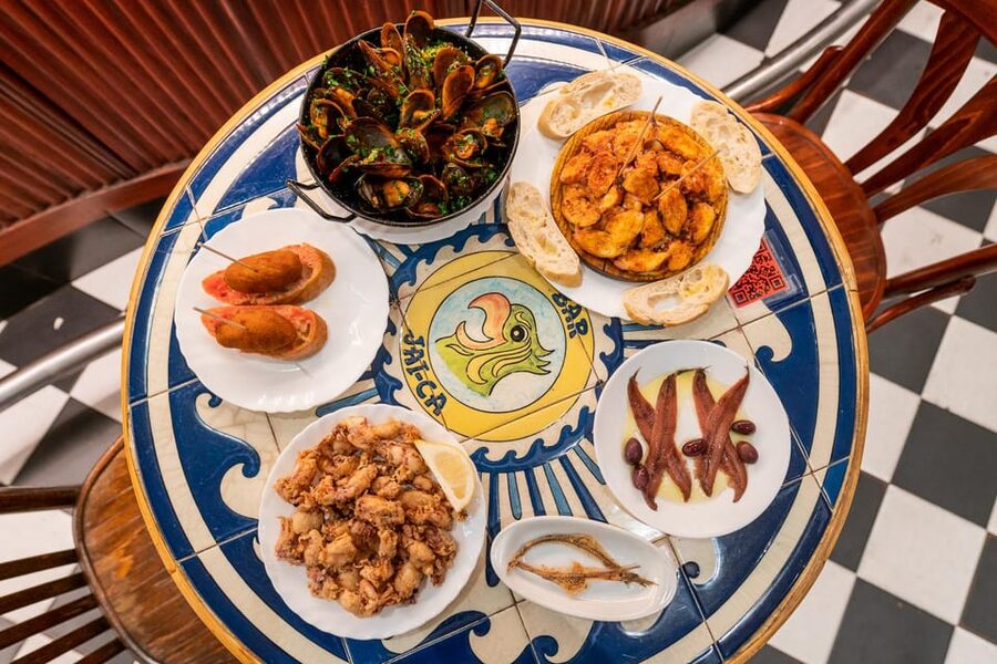 From Madrid: Traditional Villages, Winery Tour & Tapas Lunch - Should you book from Madrid? My take