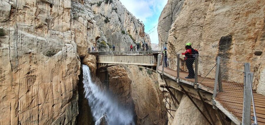 From Malaga: Caminito del Rey/White Village Tour & Tapas - Official guides and group energy: what you should expect from the day