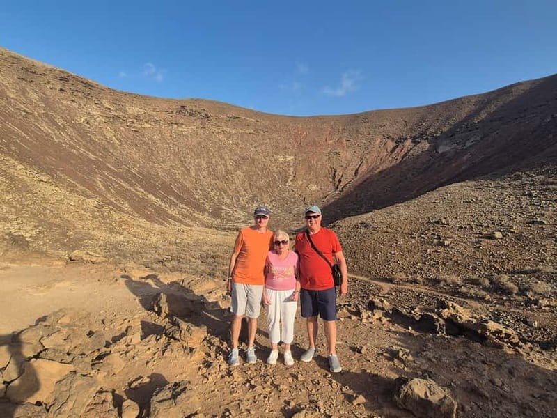 Fuerteventura North with Tapas (food) - Corralejo Sand Dunes: shoes off, then back on