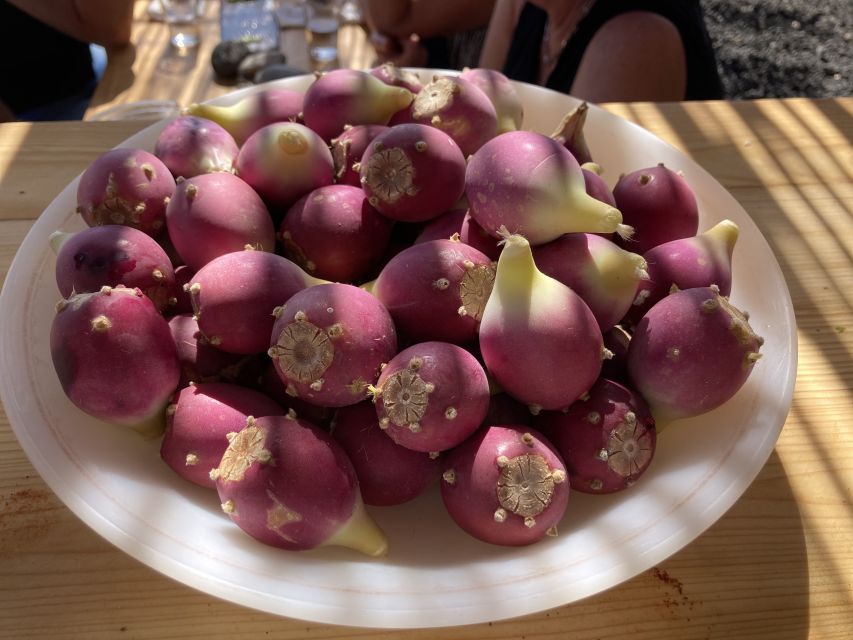 Fuerteventura: Tapas and Local Life Guided Tour - Majorero goat cheese and red wine: the payoff platter