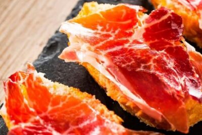 Gastronomic Tour: Discover the best “Wines and Tapas of Madrid” - The 10-minute plaza stops: quick wayfinding with a food mindset