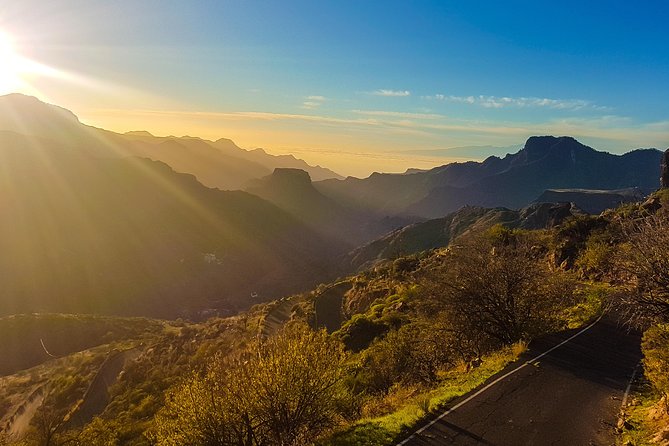 Gran Canaria highlights & hidden gems with local guide Sky Rebels - Aguimes village stop, picnic lunch, and the alcohol-with-lunch bonus