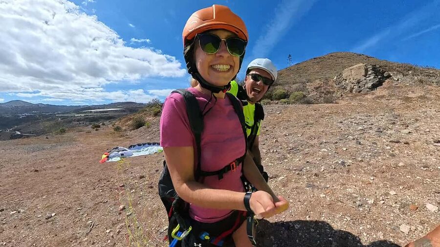 Gran Canaria: Paragliding Flight with Tapas & Pickup - Getting There and Timing: 9 AM to 4 PM and Weather Days