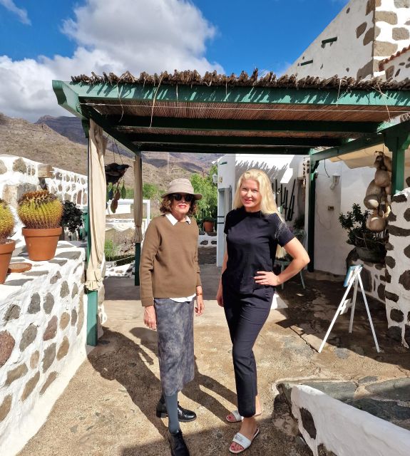 Gran Canaria: Spanish Tapas and Wine Tasting Tour in Mogan - How the 2.5 hours usually flow (and where you’ll spend your attention)