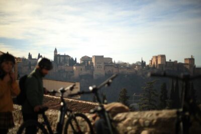 Granada: Highlights & Viewpoints eBike Tour with Tapas Break - Meeting at Bar La Trastienda and Getting Rolling