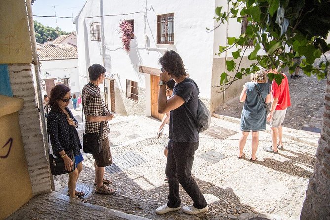 Granada Private Tapas & Walking Tour - Corral del Carbón: old streets, Nasrid echoes, and spice vibes