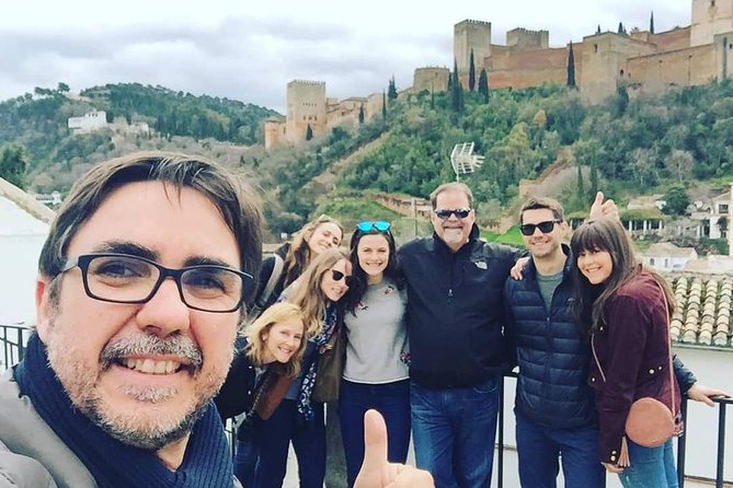 Granada Private Tapas & Walking Tour - Starting at Plaza del Carmen: easy meeting, quick orientation