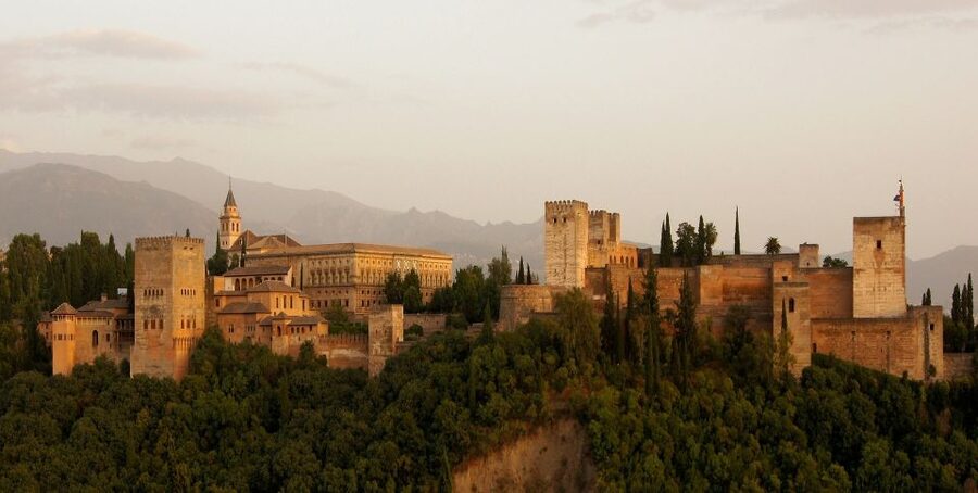 Granada: Tapas Tasting Guided Tour - Plaza de Bib-Rambla Meet-Up: the tour’s best “warm start”