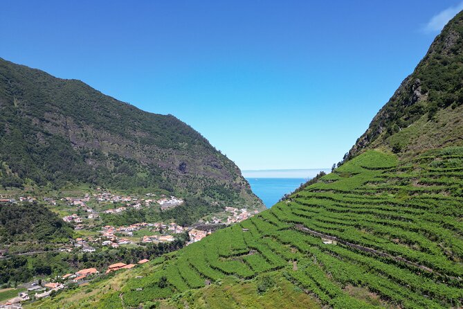 Guided 4x4 Adventure and Skywalk with Wine and Tapas in Madeira - Guides and Vibe: The Human Part That Makes or Breaks It