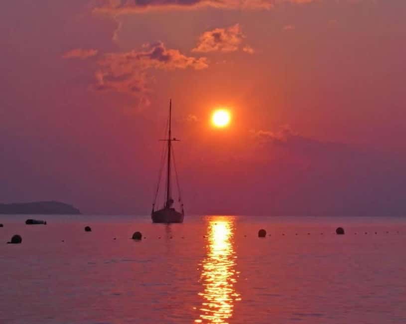 Ibiza: Sunset Private Sailboat with Tapas & Premim Open Bar - A Restored 1930s Sailboat Turns the Sunset Into an Event
