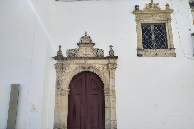 In the Heart of the City: Get to know the history of Tomar and taste local Tapas! - Mata Nacional dos Sete Montes: a short intro with big setting energy