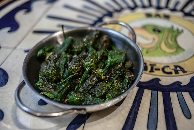La Barceloneta Tapas & Wine & Drinks Tour in Barcelona - Diets and allergies: how this tour handles requests