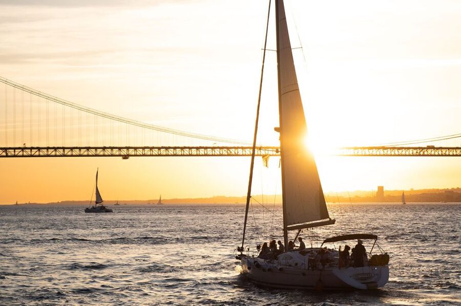 Lisbon: Alfama Charms, Tapas, Wine and Sunset Boat Cruise - Meet at Praça Dom Pedro IV (In Front of McDonald’s) and Start on Time