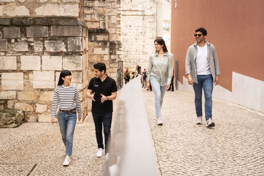 Lisbon: Alfama Charms, Tapas, Wine and Sunset Boat Cruise - The Sunset Sail on the Tagus: Lisbon’s Lights from the Water