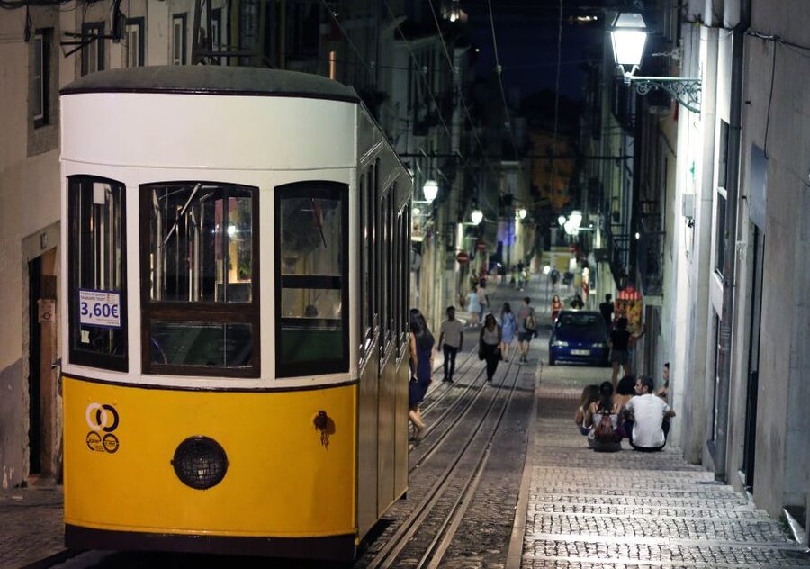 Lisbon: Fado Vadio Tour with Portuguese Tapas - Key Things That Make This Fado Night Worth Your Time