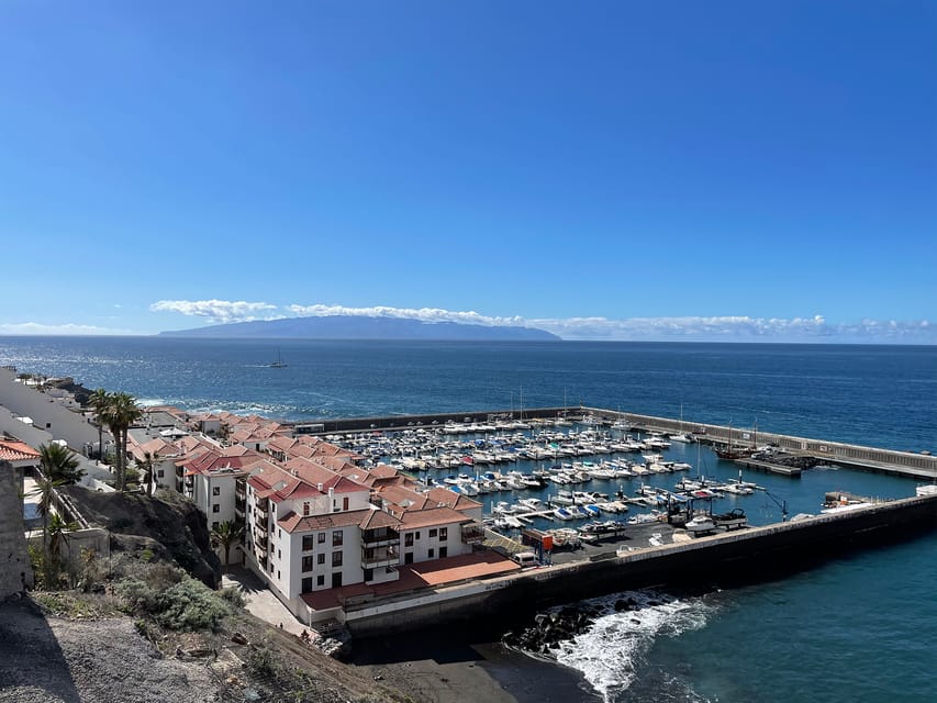 Los Gigantes: Private Sailing Tour with Swim, Drink, & Tapas - Practical packing list before you step aboard