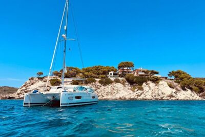 Luxury Catamaran sailing with welcome Drinks Tapas Max10-12Person - Day Cruise vs Sunset Cruise: Swimming or Just Sailing
