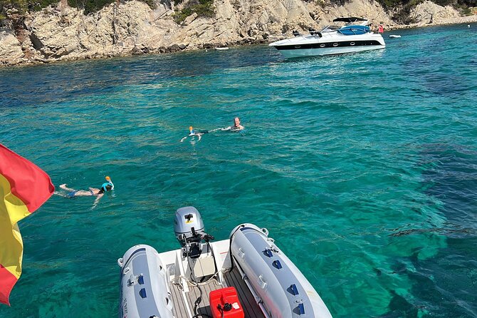 Luxury Catamaran sailing with welcome Drinks Tapas Max10-12Person - Drinks: Included Welcome, Then Pay-As-You-Go