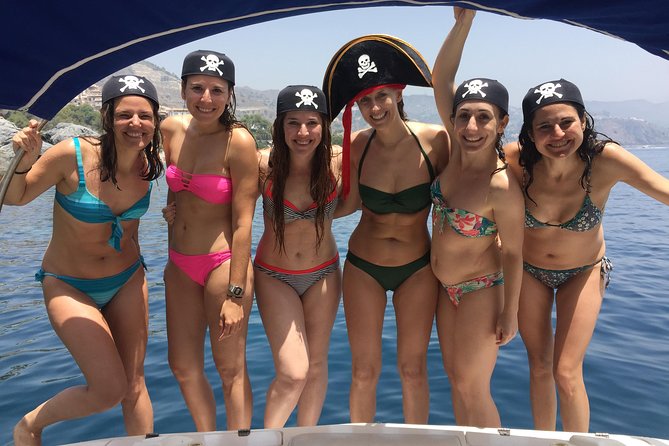 Luxury Yatch trips + Open Bar + Tapas + Paddle Surf + Snorkel - Who this yacht trip suits (and who might want a different format)