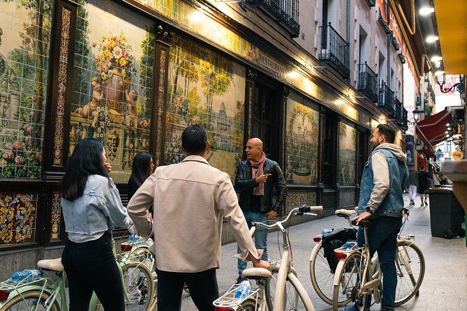 Madrid at Night: Vintage Bike Tour of City Highlights - Plaza Mayor After Dark: Where the Square Feels Like a Living Room