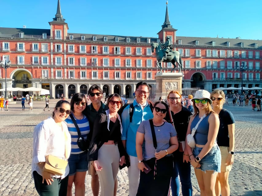 Madrid: Authentic Tapas Evening Tour with a side of History - Guided history between tastings: not a lecture, just context