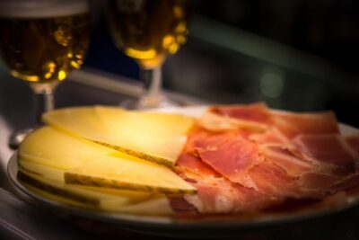 Madrid: Authentic Tapas Evening Tour with a side of History - Family-run tapas stops built for the real tapeo style