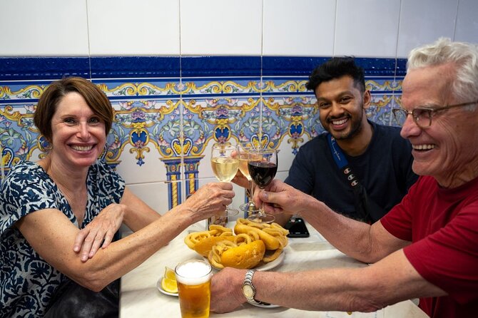 Madrid by Night: Tapas Crawl, Local Drinks & Hidden Gems - How long it is, how much you walk, and why that matters
