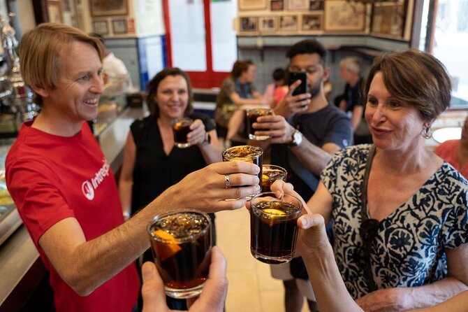 Madrid by Night: Tapas Crawl, Local Drinks & Hidden Gems - Stop 1: Plaza de la Villa and the tapas mindset before the first bite