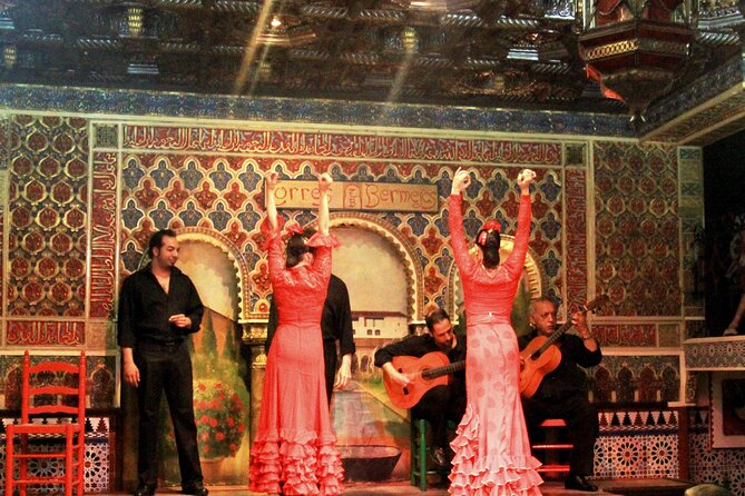 Madrid: Flamenco Show with Tapas or Drink in Tablao Las Tablas - What happens during the flamenco show (and why it feels so physical)