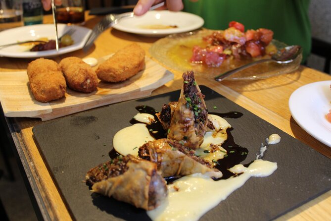 Madrid Food Tour - Tapas Walking Tour - Plaza Mayor and Plaza de la Villa: squares that explain how Madrid became Madrid