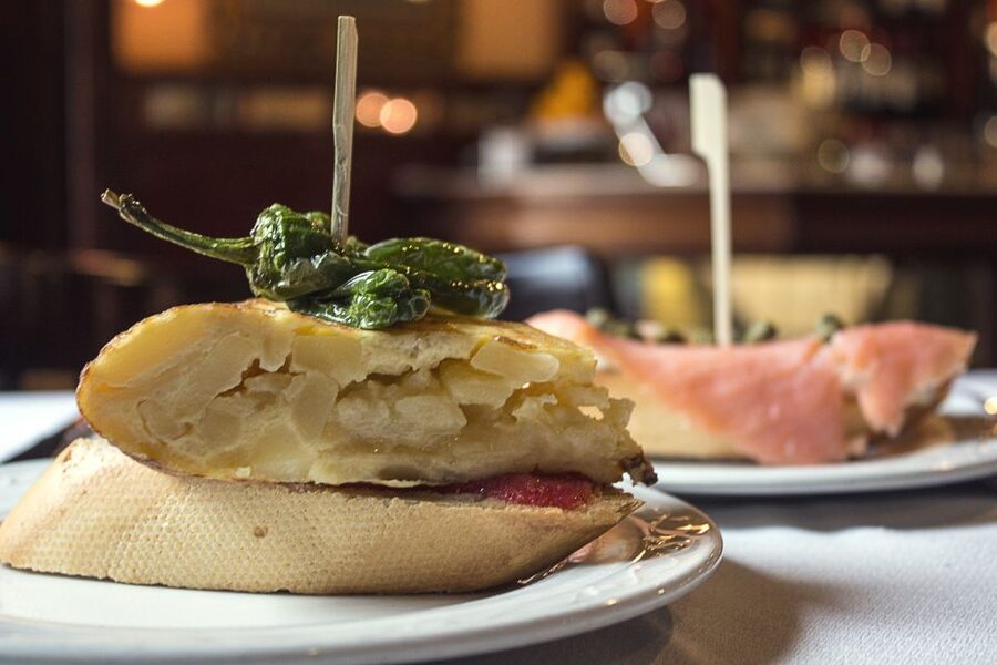 Madrid: Guided Food Tour with Authentic Tapas & Delicacies - Key things I’d bet you’ll care about