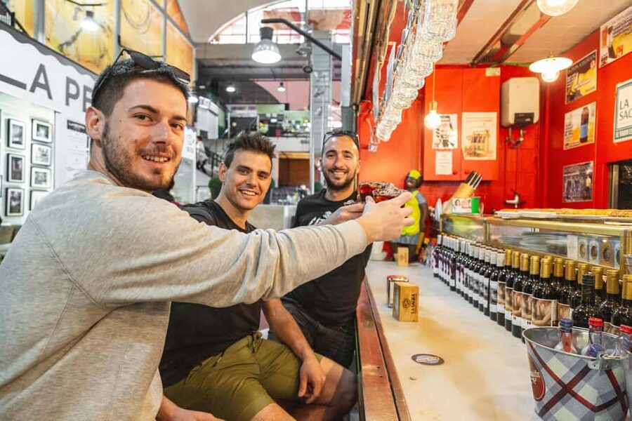 Madrid: Guided Food Tour with Authentic Tapas & Delicacies - The 2-hour Express route: classic stops in a tight timeline